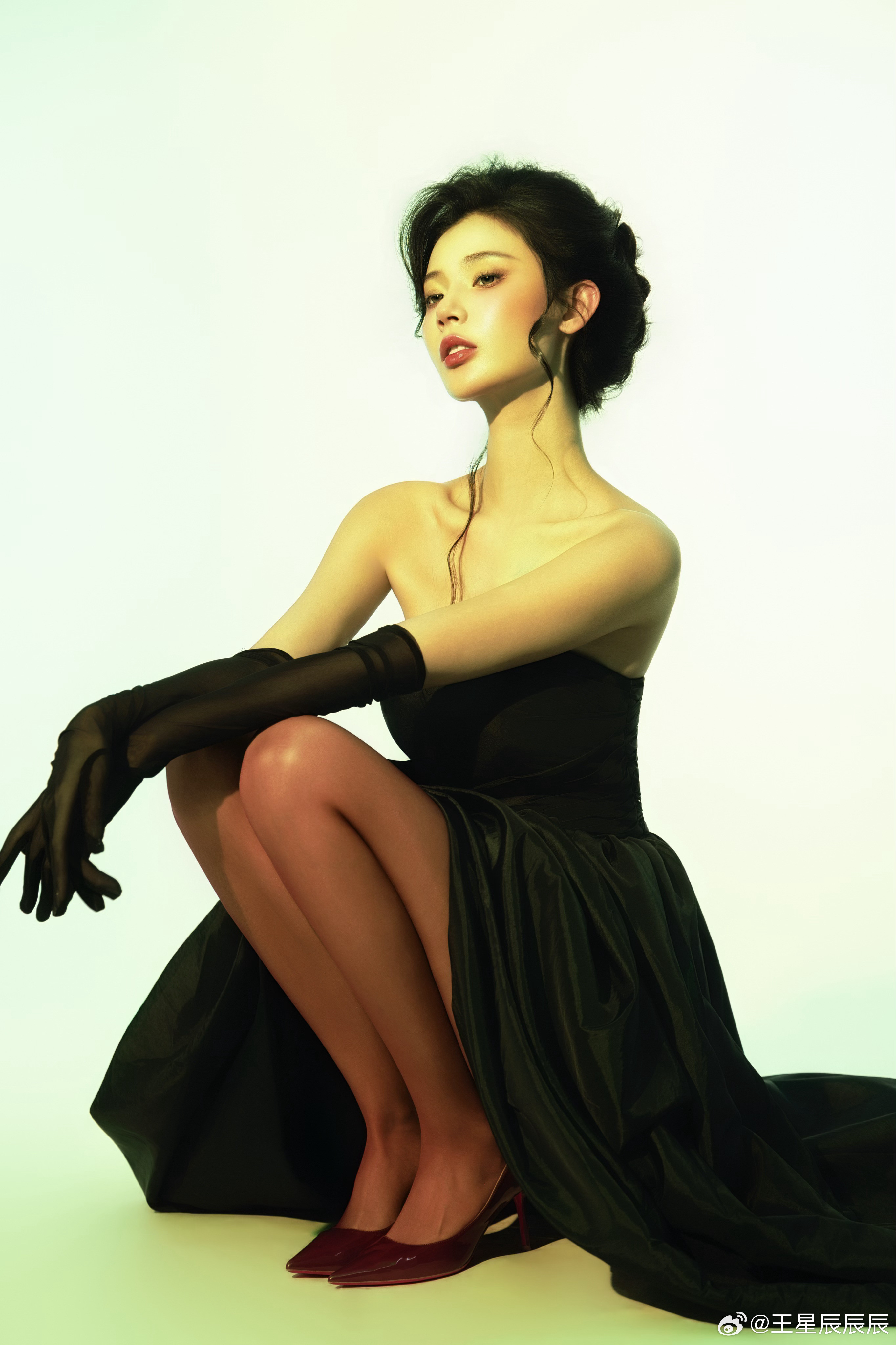 👠王星辰浩浩妈《完蛋！我被美女包围了！》游戏角色林乐清