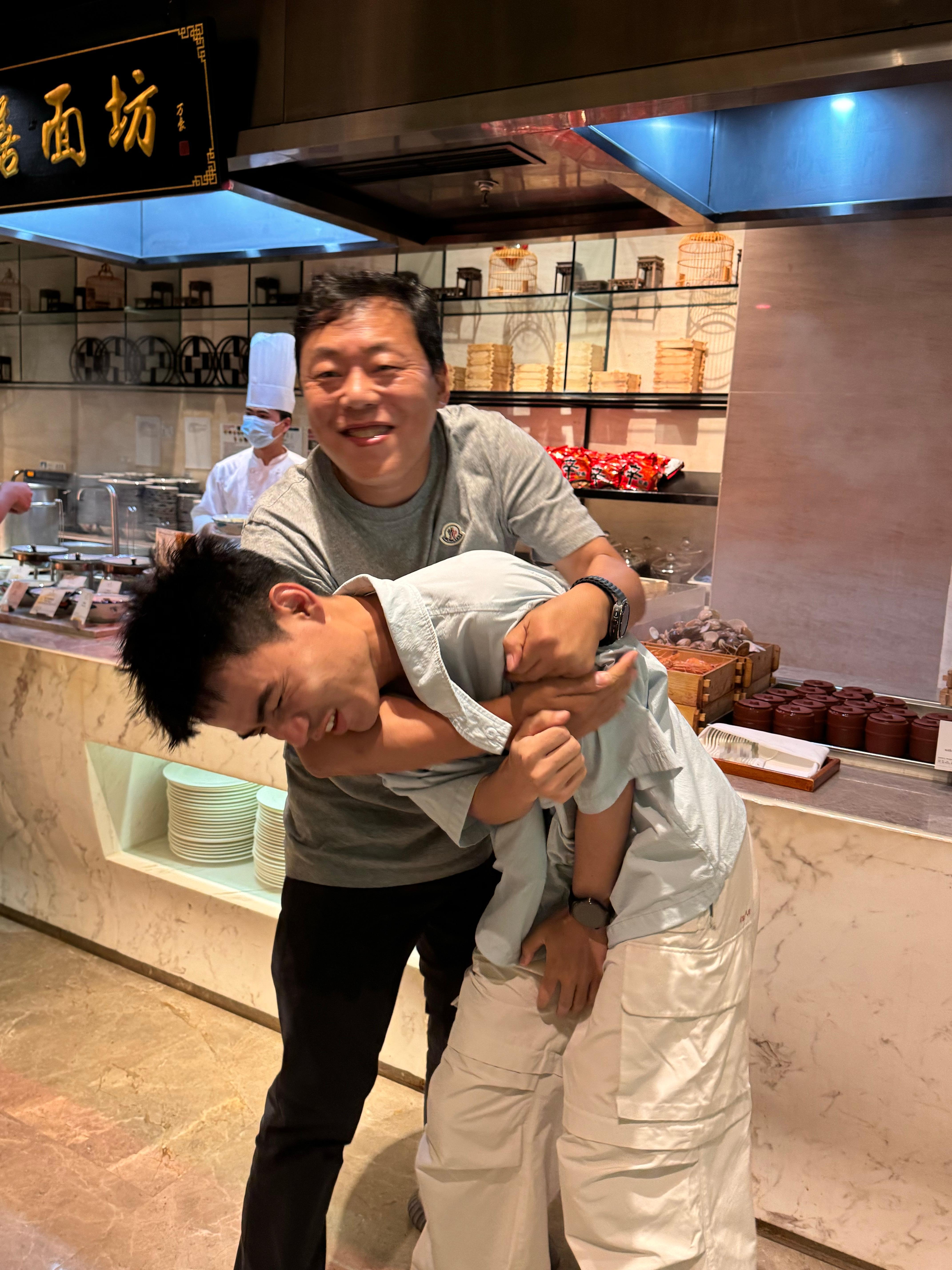 山东人真热情啊小林快招架不住了[doge]​​​