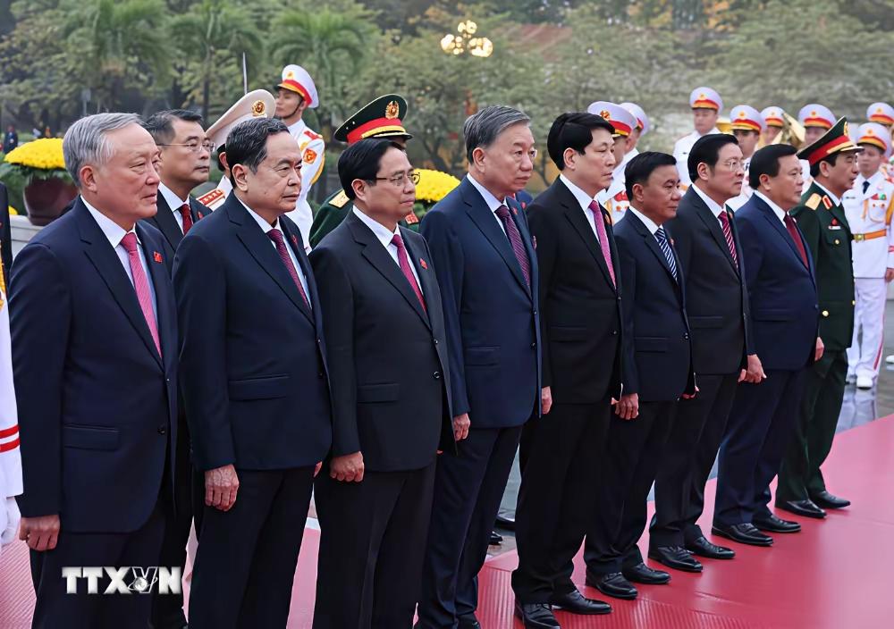 越南十四大从今天开始进入开启模式。会议议程很多，越南人最关心的应该还是他们领导人