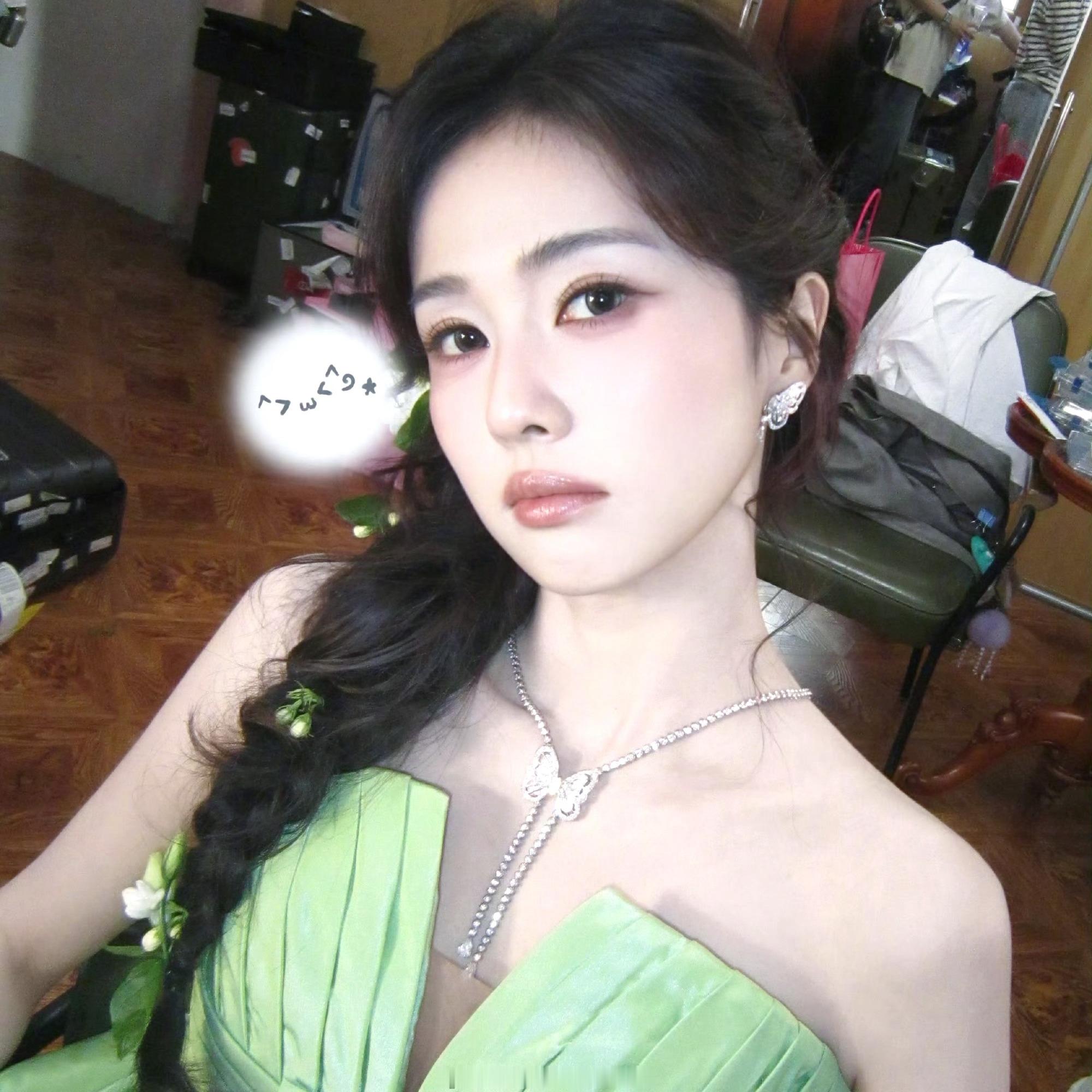 女孩儿继续明媚下去吧白鹿