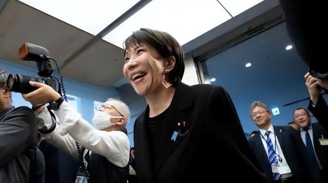 美国"救"日本，掏了多少钱？50亿美元——还不够日元跌一天的日元最近又崩了。
