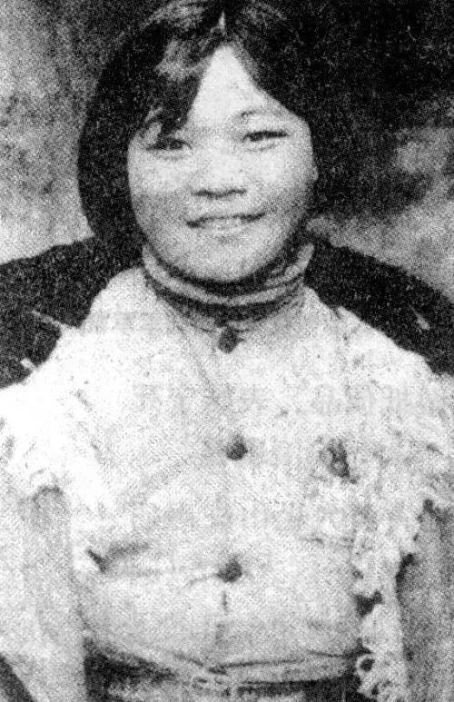 1962年，浦安修和彭德怀离婚，情绪低落的彭德怀突然对工作人员说：“换做是她，情