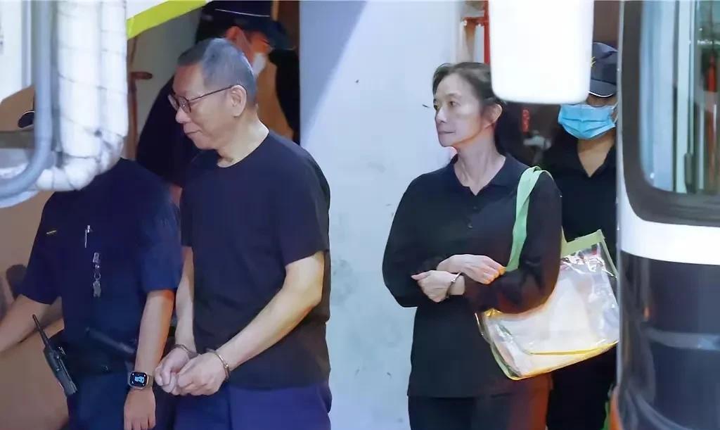 台北地院今天再次传讯柯文哲出庭受审，今天上午传唤威京集团前法务经理陈俊源作证，以