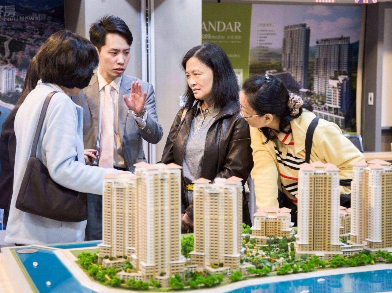 高盛最近的研报似乎终于“开窍”，开始认同楼市复苏将由核心城市率先启动的观点。 