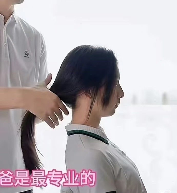 森碟下巴后缩改善明显一开始家长也不上心，后面下巴后缩严重了开始急了，不过还好改善