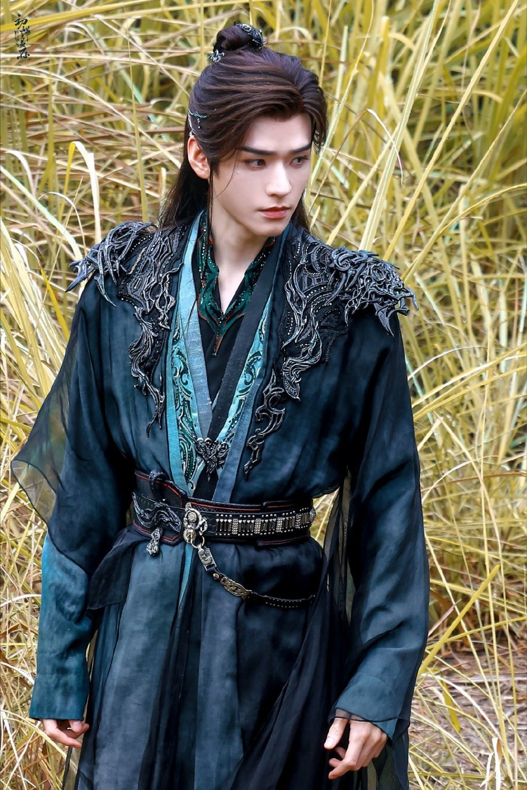 除了上篇笔记说到剧的立意，二刷《暗河传》时（最近在三刷细节了）其实我还觉察