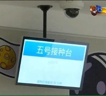 “防火防盗防闺蜜！”嘉兴女子偶然发现，她六岁的儿子被闺蜜偷摸带去卫生所，男扮女装