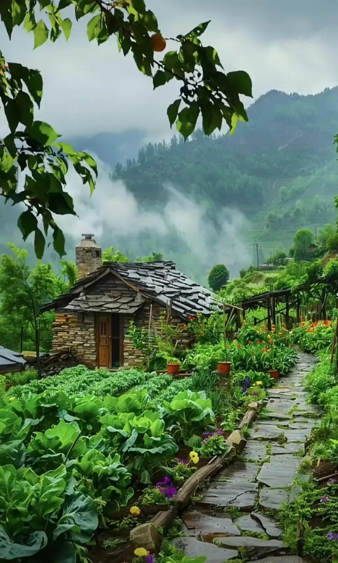 我刷到个帖子，女生说自己以前把老公当出气筒，外卖晚十分钟就炸，袜子没翻过来也哭，