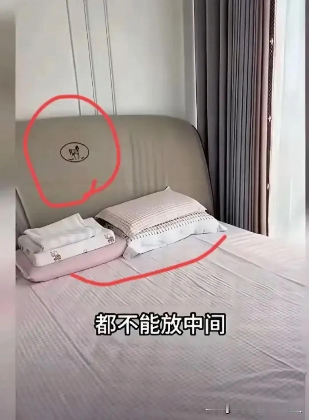 闫老师又一次被网友深扒，这次的焦点落在了她女儿的床上。这张床是瑞典顶级奢华品牌G