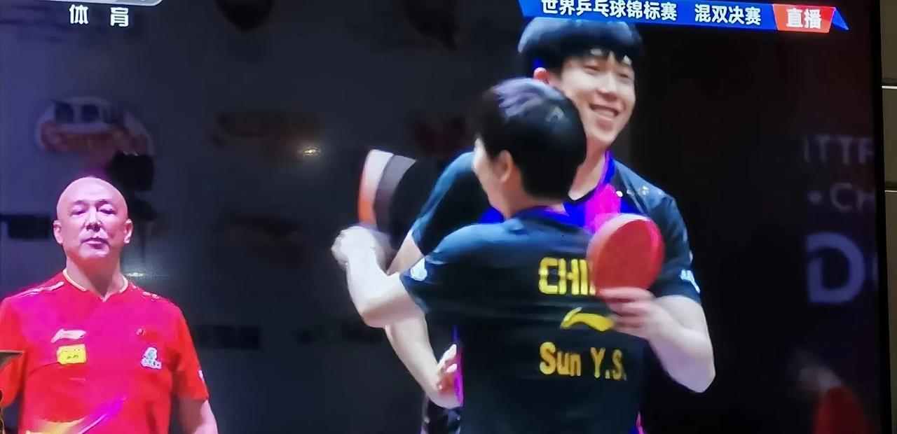 王励勤被高估爱人跟我说，这王励勤老糊涂了吗？世乒赛内部总结，表扬了王楚钦王曼玉