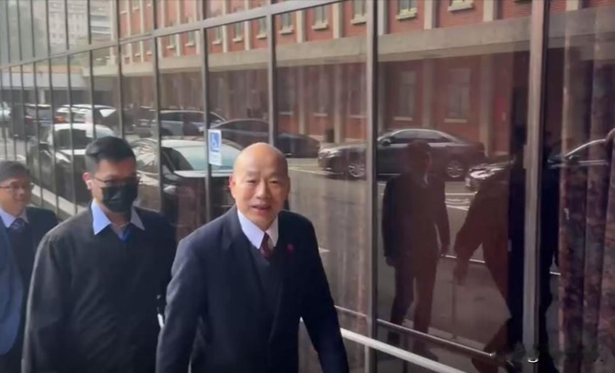 10位立委大乱斗被起诉韩国瑜：坚持议会自律盼未来议事运作成熟顺畅立院大乱