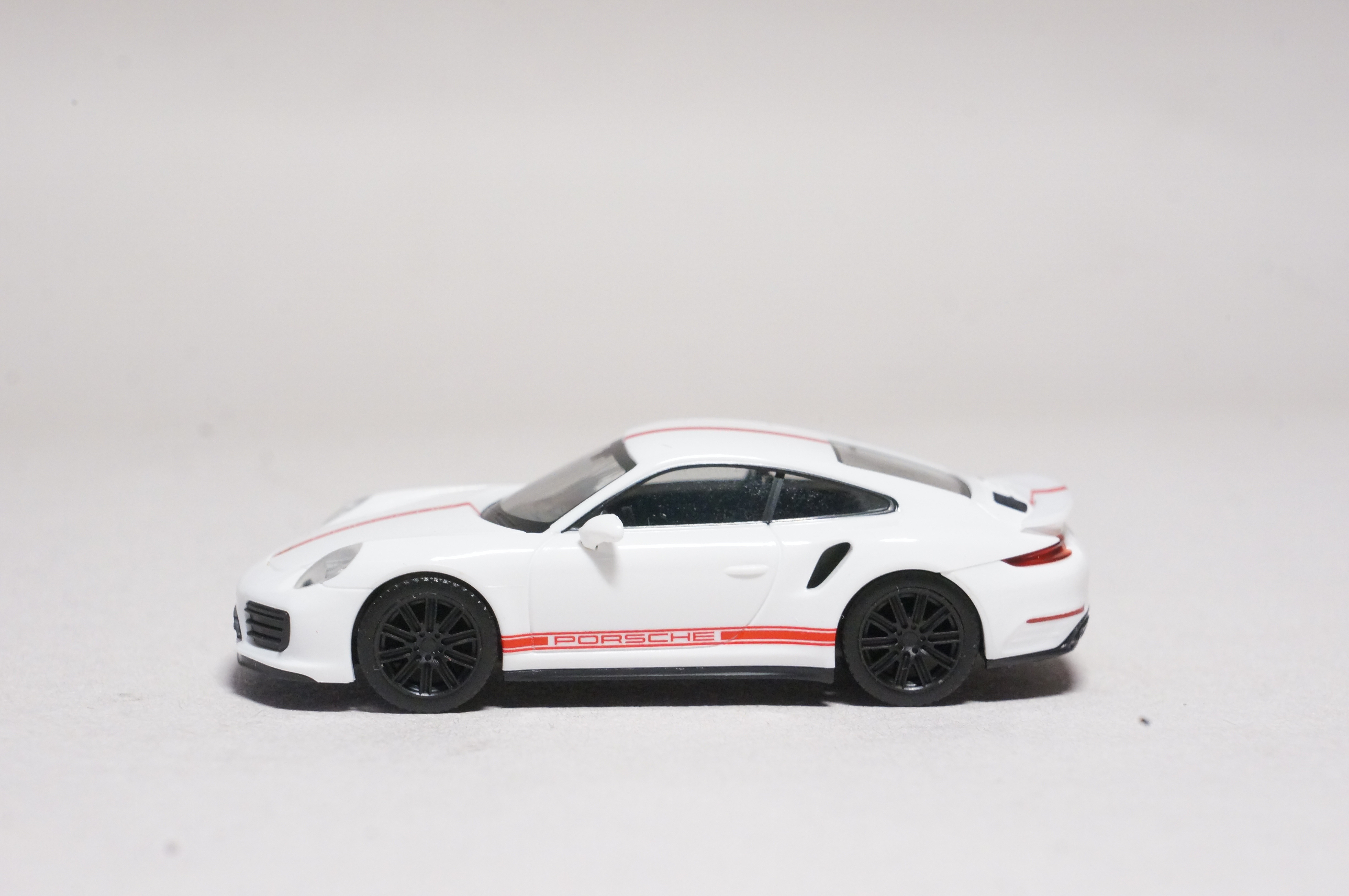 HERPA 1/87 Porsche 911 (991) Turbo ...