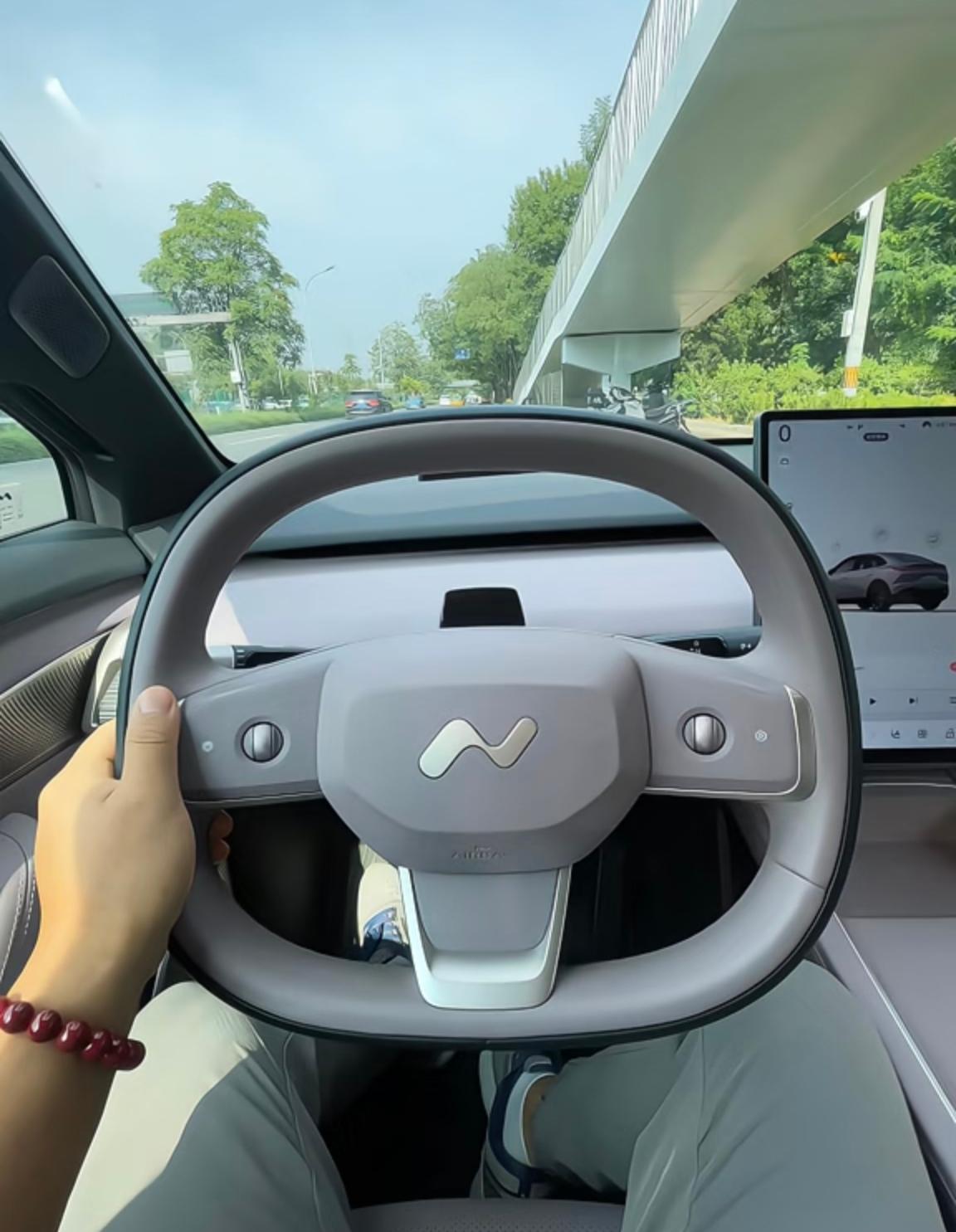 2026年是全国汽车补贴大年，国补统一打底，地方疯狂加码，几乎所有城市都跟进了。