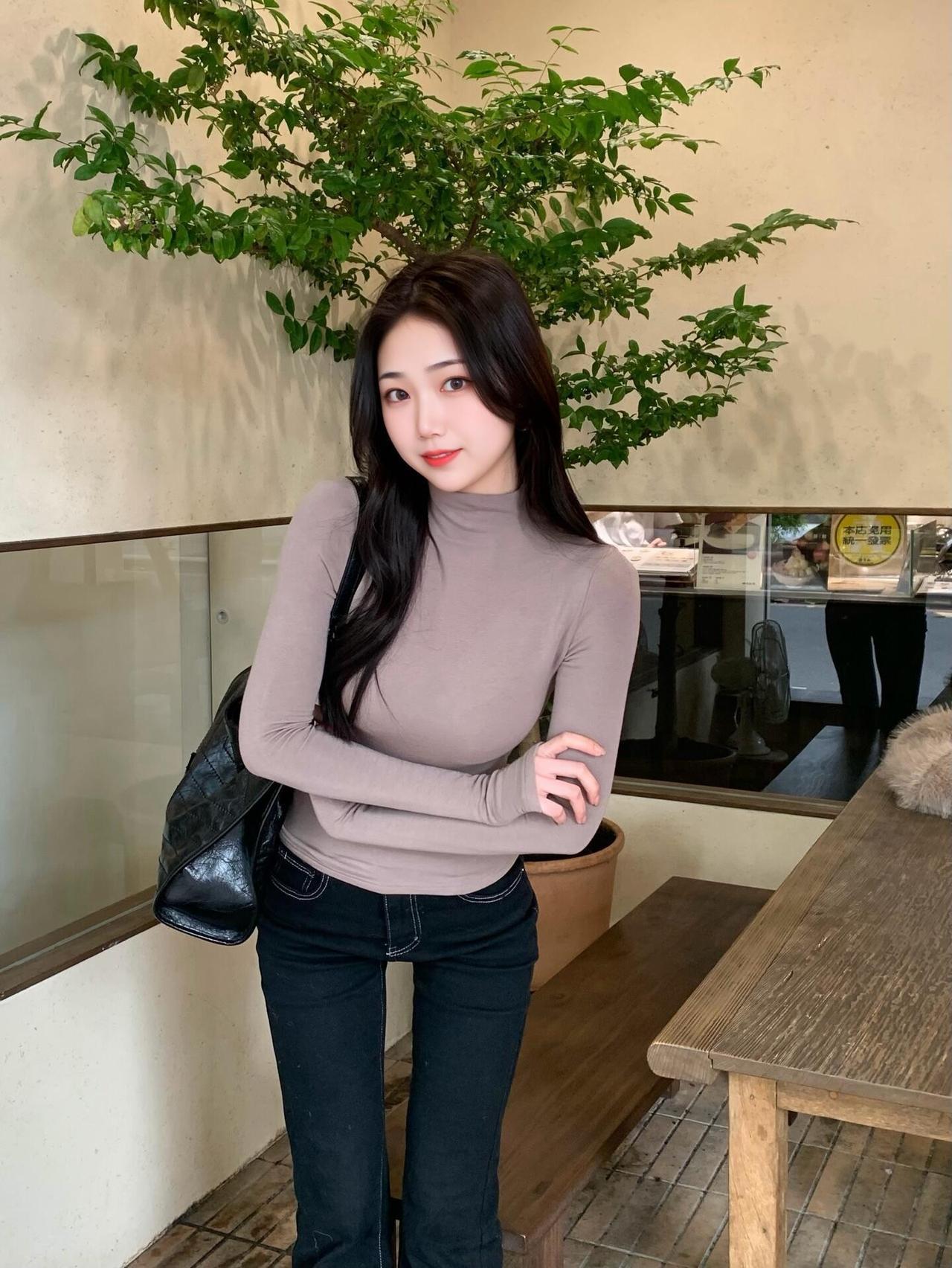 长腿美女，步步生莲，美得让人窒息！