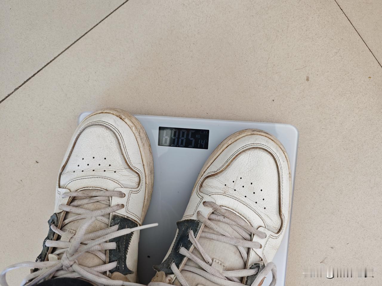 我想增肥，能不能给我多来几斤肉啊！闲来无事测了下体重，身高1.75的我，体重依