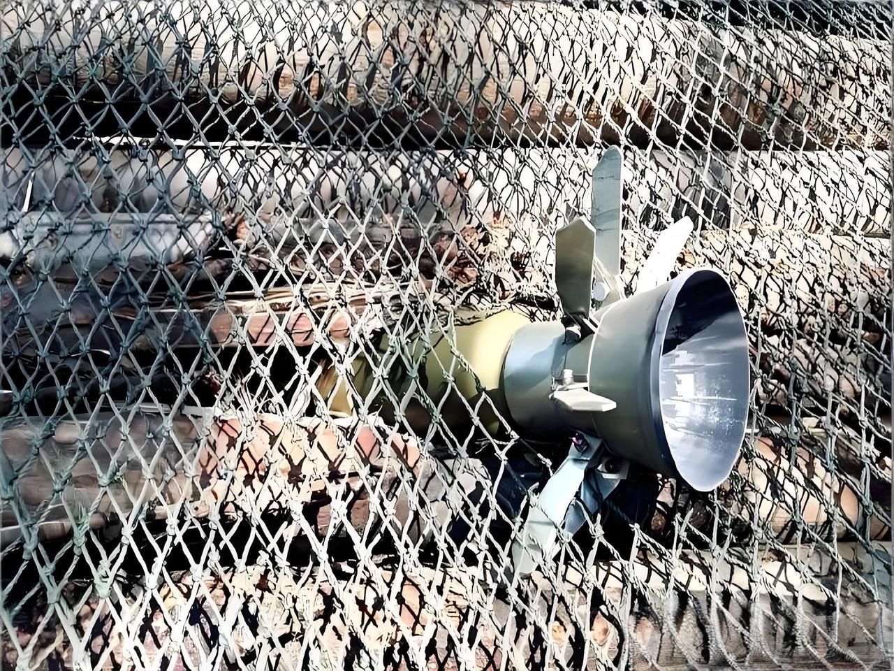 泰军装甲车竟用木头挡住了反坦克火箭弹？这究竟是军事奇迹还是纯属巧合？近日，泰国