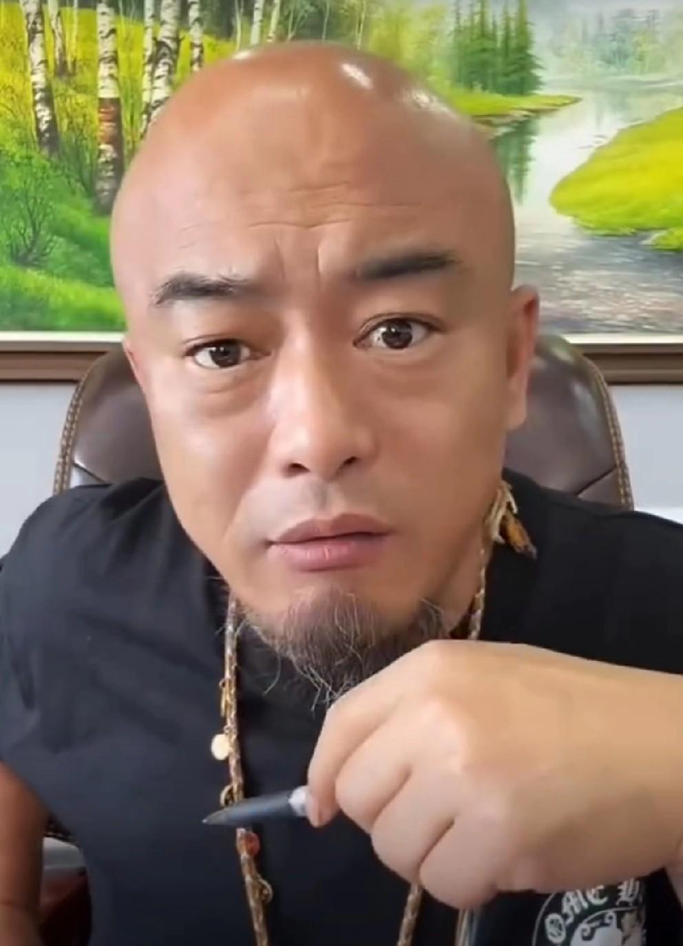 丁老五说最近很多网红都进去了，辛巴得罪的人太多！丁老