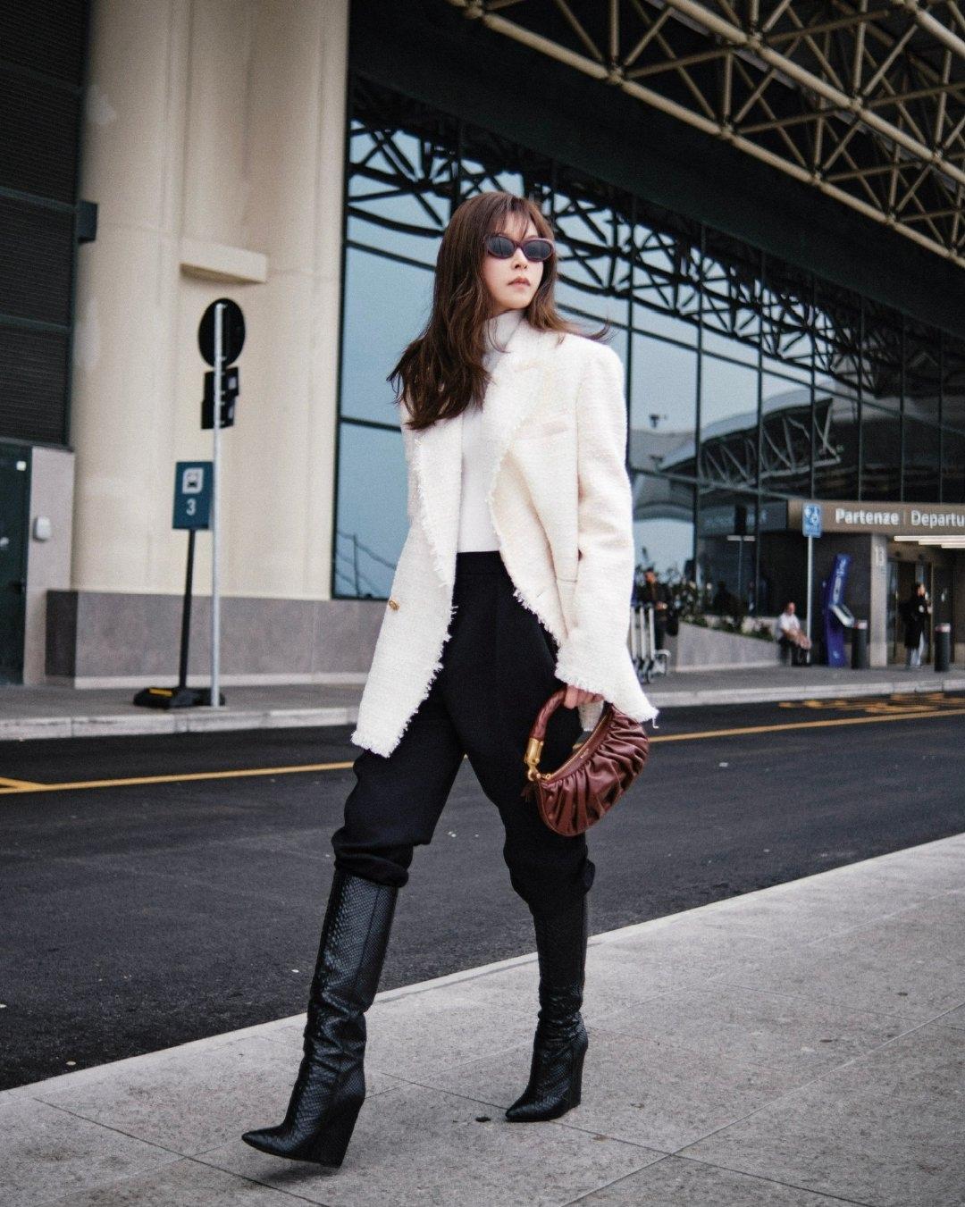 文咏珊在我眼中她是一个大美女所以不管她穿什么我都觉得好看不得不说文咏