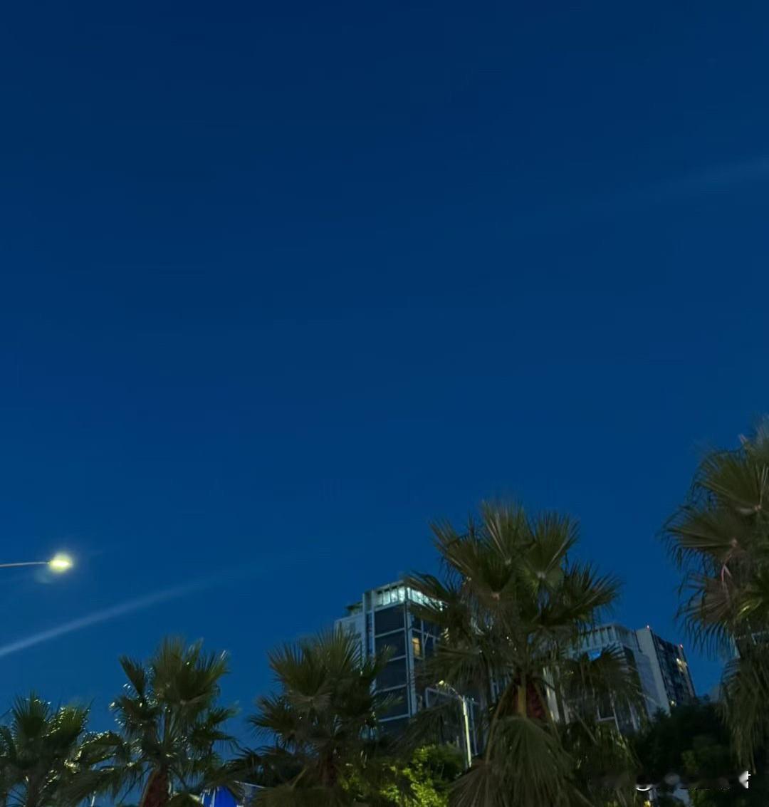 欺诈离婚，后患无穷啊！一女子，和前夫结婚多年，生完孩子后，她开始嫌弃老公小气，房