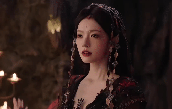 真的越来越像万茜