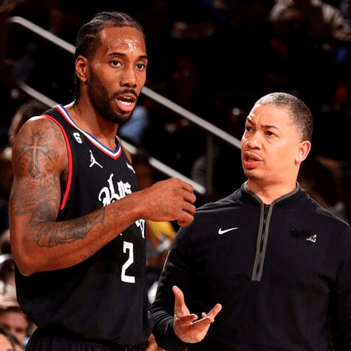 这得多大的怨气才能在泰伦卢当着所有人的面就说了，自己正用一个60万的球员去填