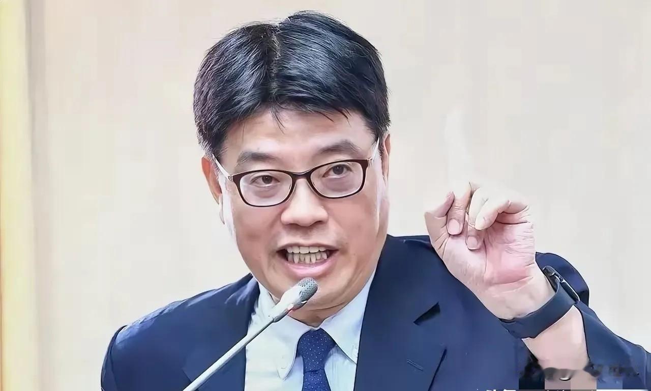 台湾陆委会:大陆没有管辖权。大陆对沈伯洋立案侦查,台陆委会主委邱垂正,今下午