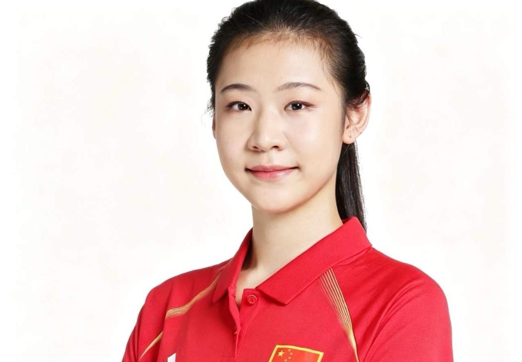 王奥芊为什么厉害？主要原因还是家庭。这话听起来有点直，但放在王奥芊身上，确实绕不