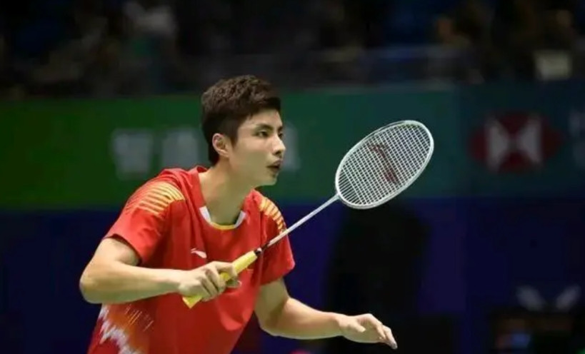 中国羽毛球队，男女单打后继无人，这不是危言耸听。男线：石宇奇、李诗沣、翁泓阳