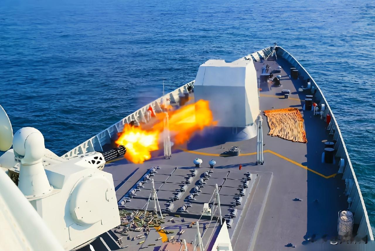 驱逐舰和护卫舰怎么区别?驱逐舰与护卫舰：海上战舰的“角色之别”驱逐舰和护卫舰