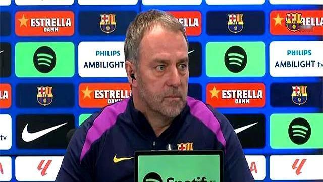 自去年4月以来，VAR取消对手攻破巴萨球门的次数，是0。脚踝被死死踩住，裁