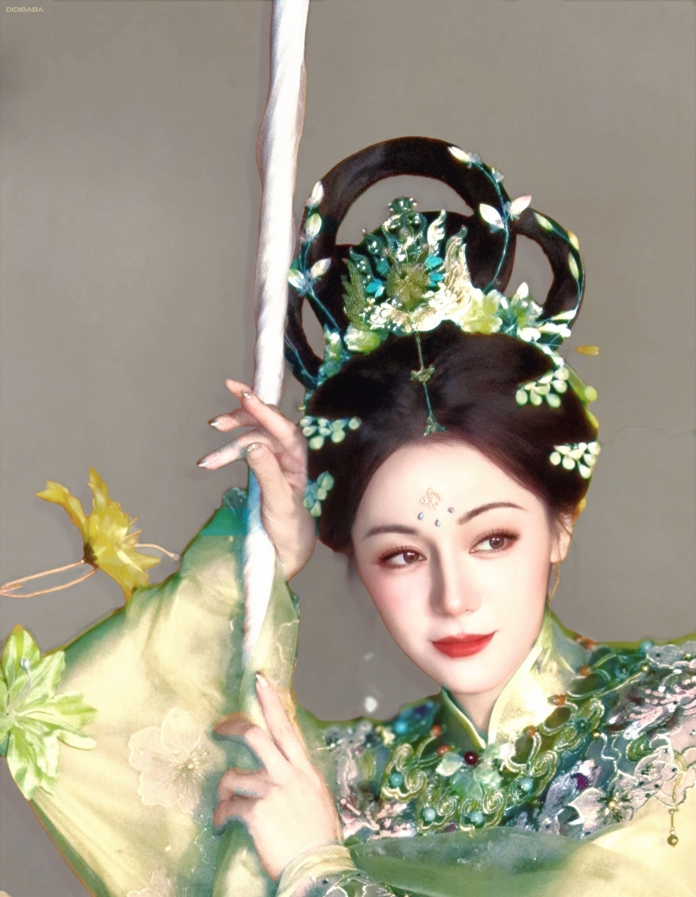 从广寒宫出来的嫦娥🌙迪丽热巴枭起青壤|迪丽热巴虽然不能同时拥有一切dlrb迪丽