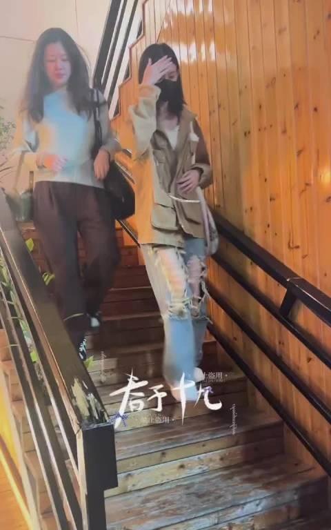 孟子义李昀七夕“约会”了！哈哈哈哈哈是孟子义、李昀锐一起在横店参加《尚公主》剧组