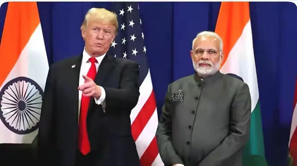 最近美国又作妖了！拿着关税大棒满世界乱抡，连自家铁杆盟友都成了背锅侠。日本、加拿