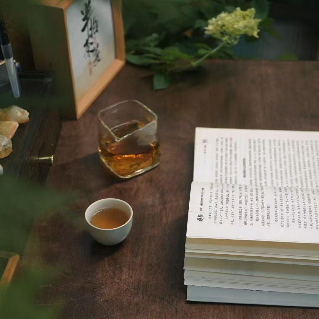 萎缩性胃炎C3是中度还是重度？萎缩性胃炎C3属于中度偏重或重度范围，胃黏膜萎缩
