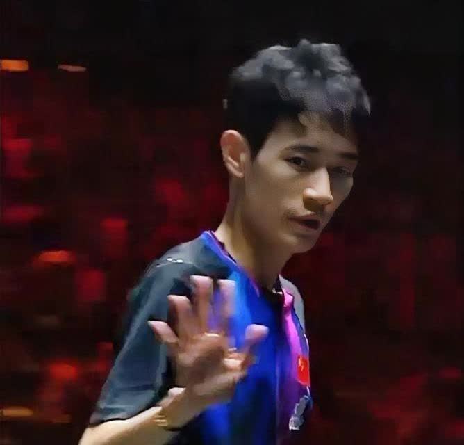 国乒队里最神秘的人，莫过于陈俊菘。谁能想到，一个长期给主力当陪练的小伙子，一