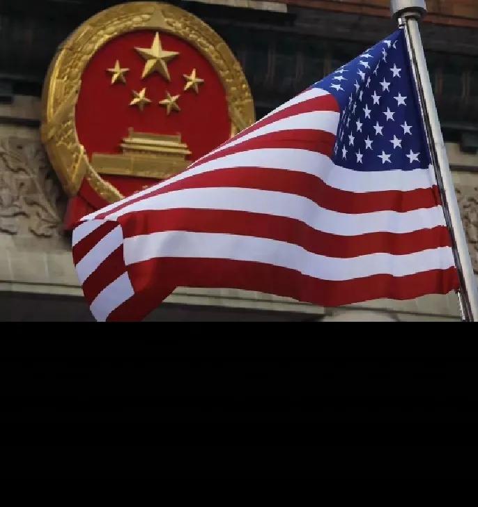 据“北京晚报”官方账号V相关媒体消息，昨天人民日报“钟声”划下红线：“中美经贸关
