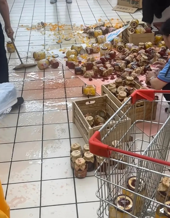 人怎么能闯这么大的祸呢?