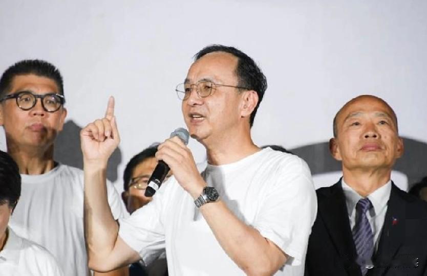 力挺韩国瑜，朱立伦振臂一呼，对赖清德、卓荣泰撂下重话，蓝营这回或大势已成！日