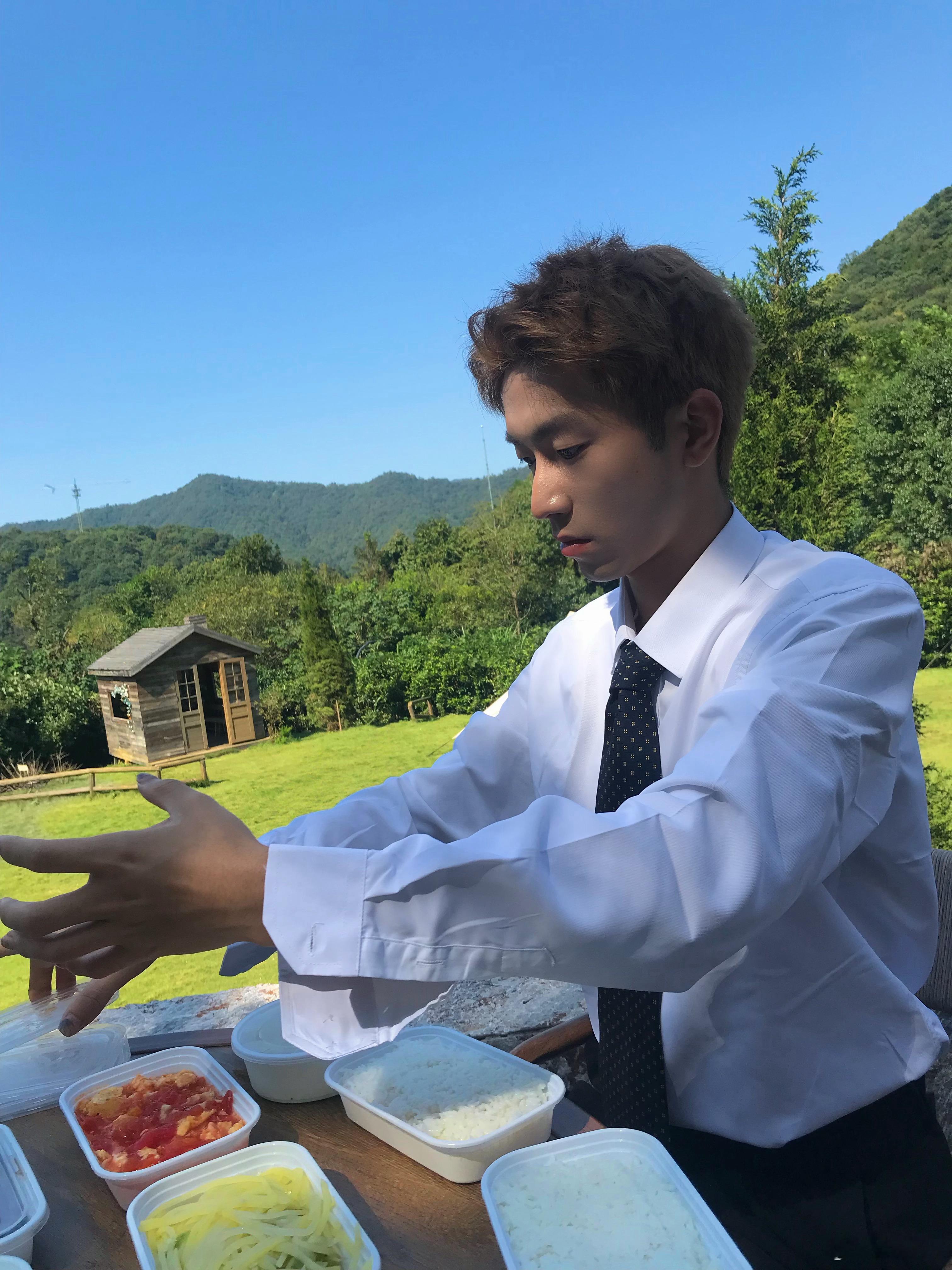 又拍婚样，完全迷恋​​​