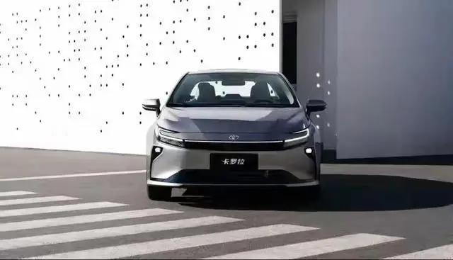 作为卡罗拉家族的“常青树”，卡罗拉早已不是一台简单的代步车。今年年底，我开着