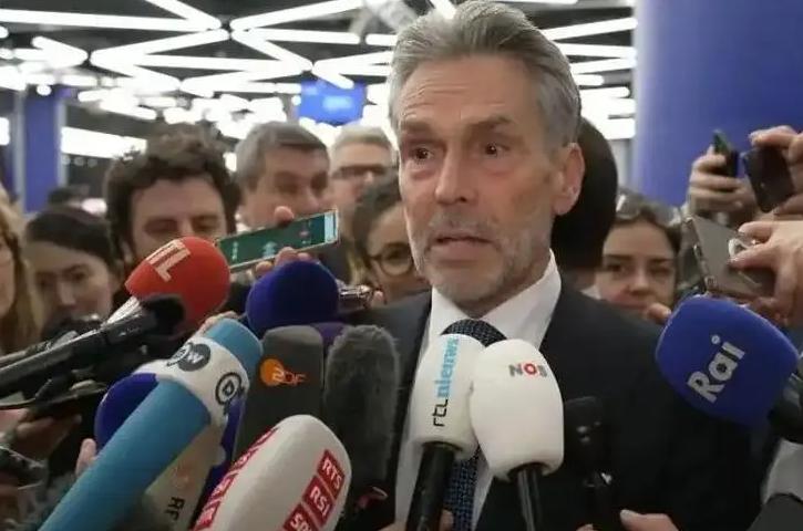 这一回中国可真要杀鸡给猴看了。中国实在忍无可忍，终于要杀鸡给猴看了，谁是这只鸡？