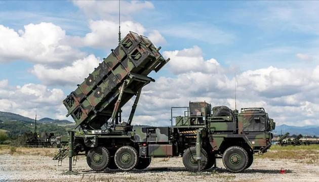 德国与伙伴国为乌克兰提供约35枚“爱国者”导弹。德国《明镜》周刊援引自身消息