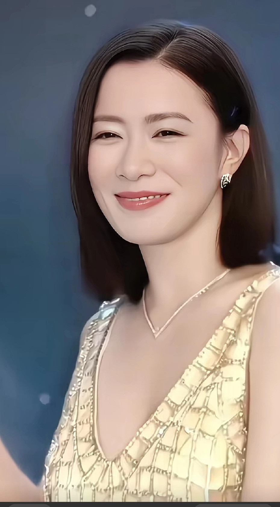 佘诗曼：TVB最后港味女演员