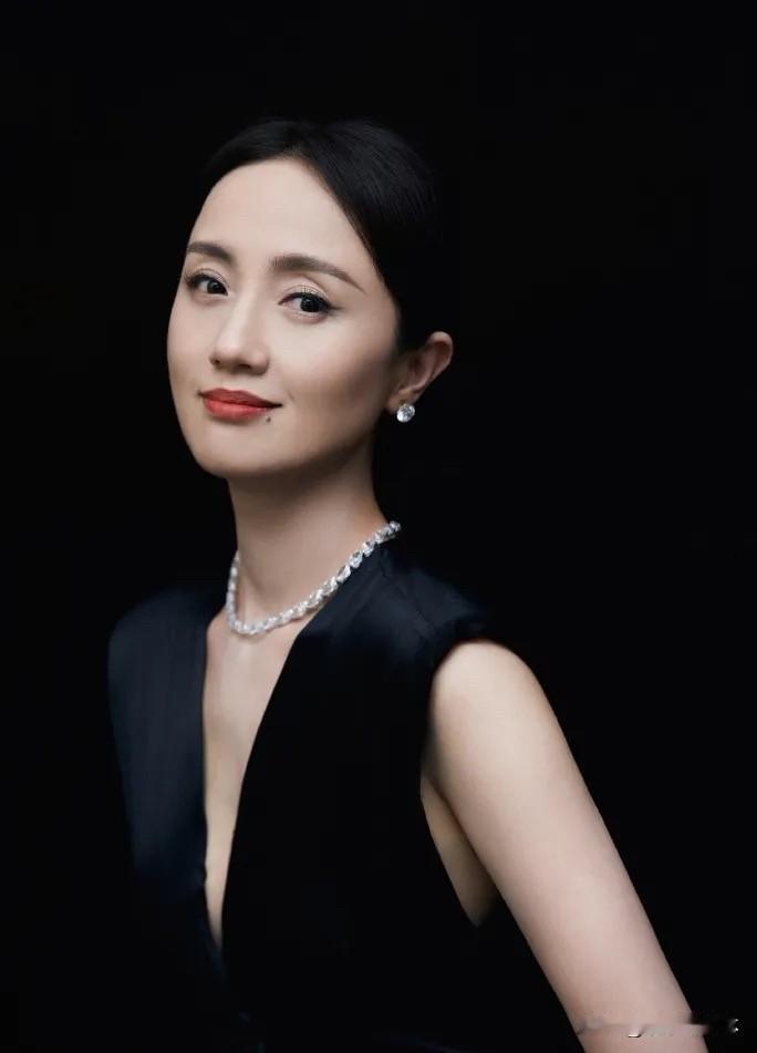 朱媛媛去世！辛柏青发布朱媛媛讣告：“亲爱的媛媛，我们永远怀念你！