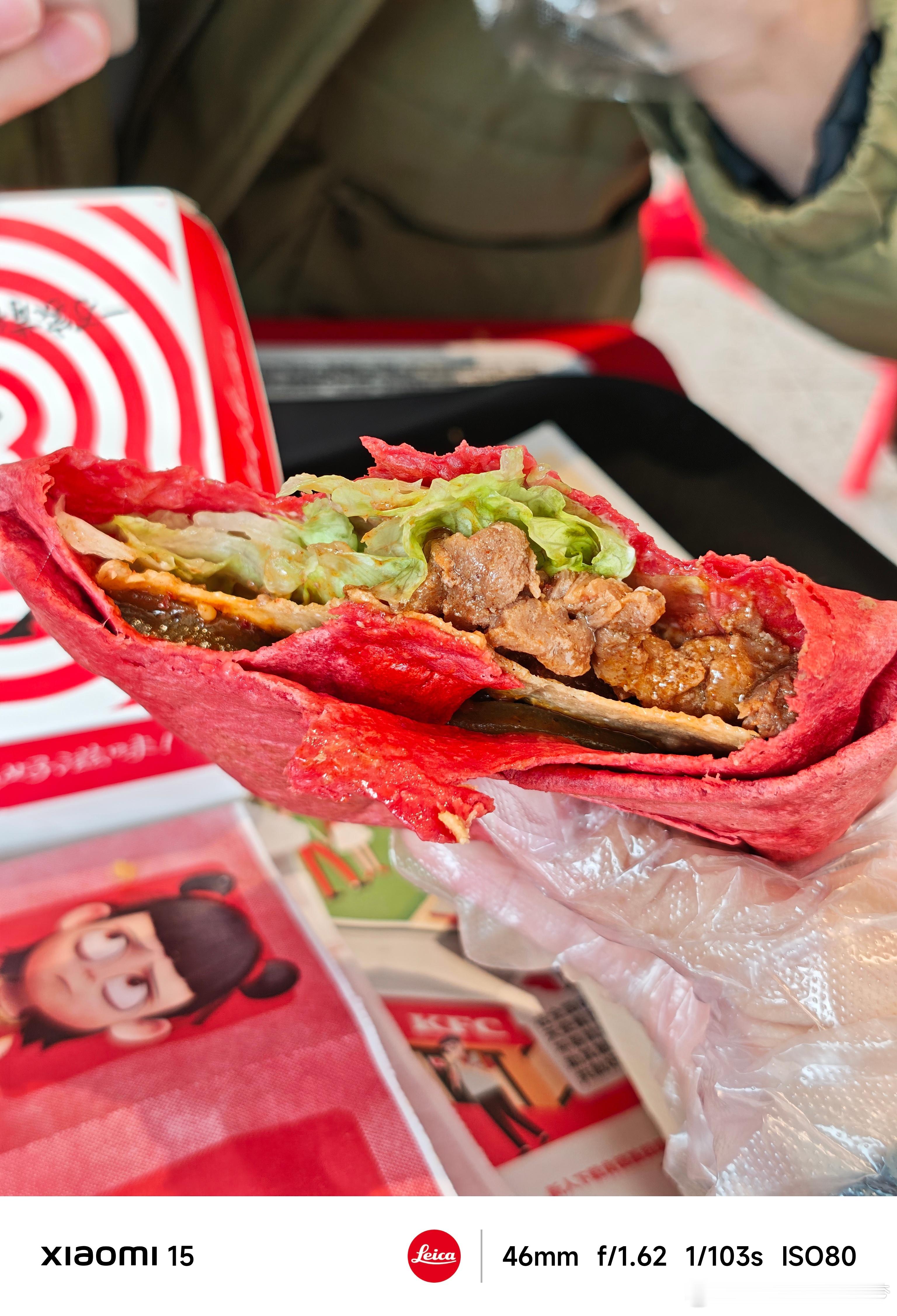 麦当劳再这么缩水下去我真的要变心肯德基了