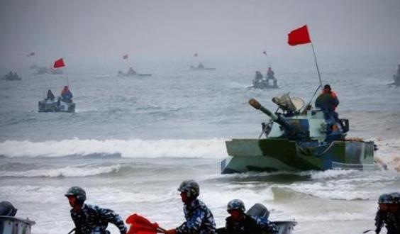 韩国喻一个北农经理选高雄市长能成为台湾的政治明星，郑丽文一个民进党的能成为国民党