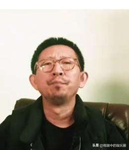 丁太升反对神话刀郎刀郎复出轰动歌坛，对于刀粉对刀郎过分赞誉和追捧的现象，乐评