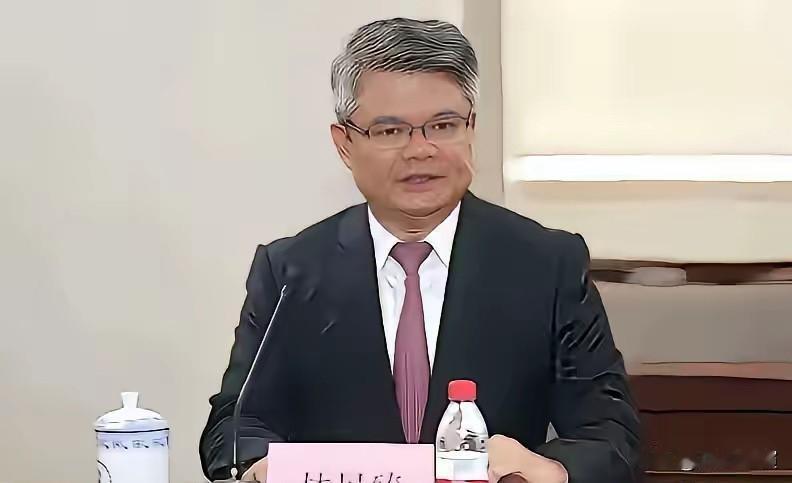 确认逮捕！中国银行原副行长抓了！数额特别巨大五月十三号这天，官方正式对外公布