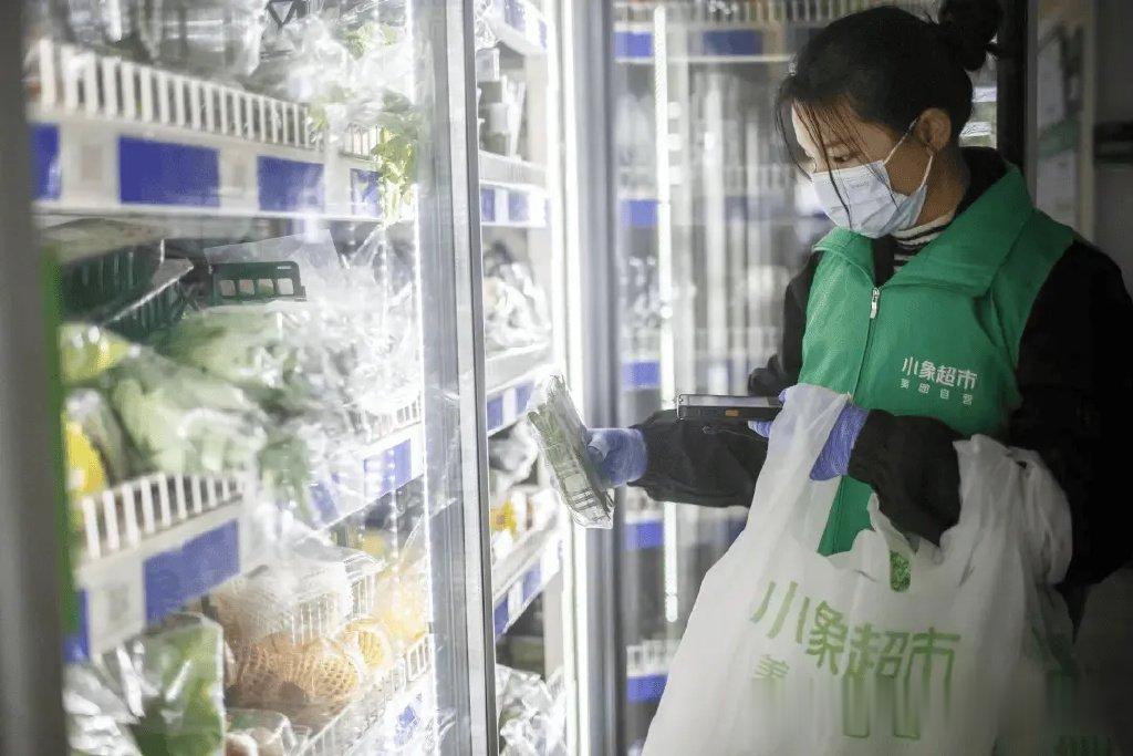 美团小象超市“成为了一堵墙”, 传统商超到家订单回到三年前