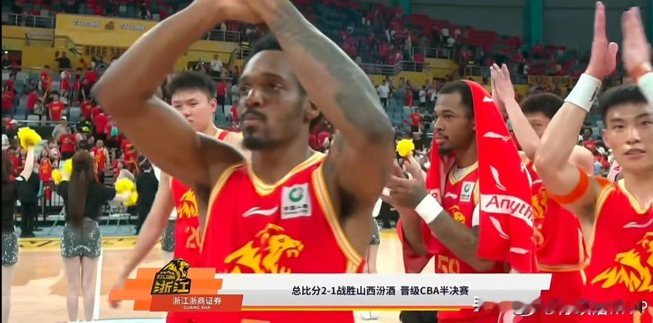 今晚深圳队客场能够拿下浙江广厦队，主要有三个原因。1、深圳队休息时间充足，横扫